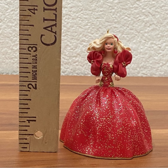 Vintage 1993 Hallmark Keepsake Holiday Barbie Christmas Tree Ornament - Picture 9 of 12
